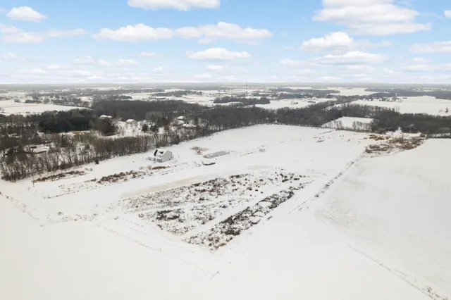 $349,000 | 23000 Larsen Road, Hamel, MN 55340