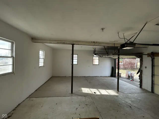 $460,000 | 3192 East Main Street, Plainfield, IN 46168