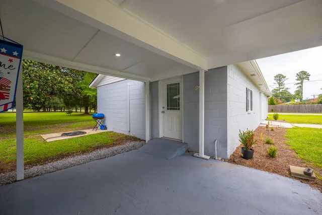 $340,000 | 2164 North N Highway, Bonneau, SC 29431