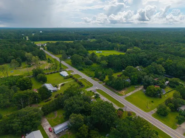 $340,000 | 2164 North N Highway, Bonneau, SC 29431