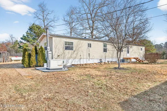 $391,929 | 446 Arnolds Way, Crossville, TN 38571