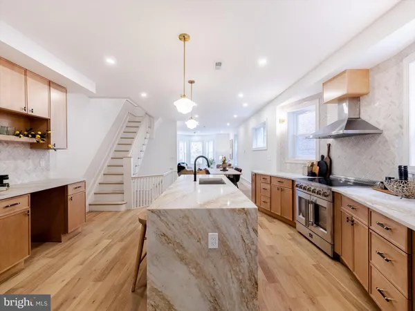 $750,000 | 413 South 51st Street, Philadelphia, PA 19143