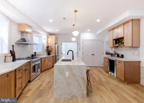 $750,000 | 413 South 51st Street, Philadelphia, PA 19143