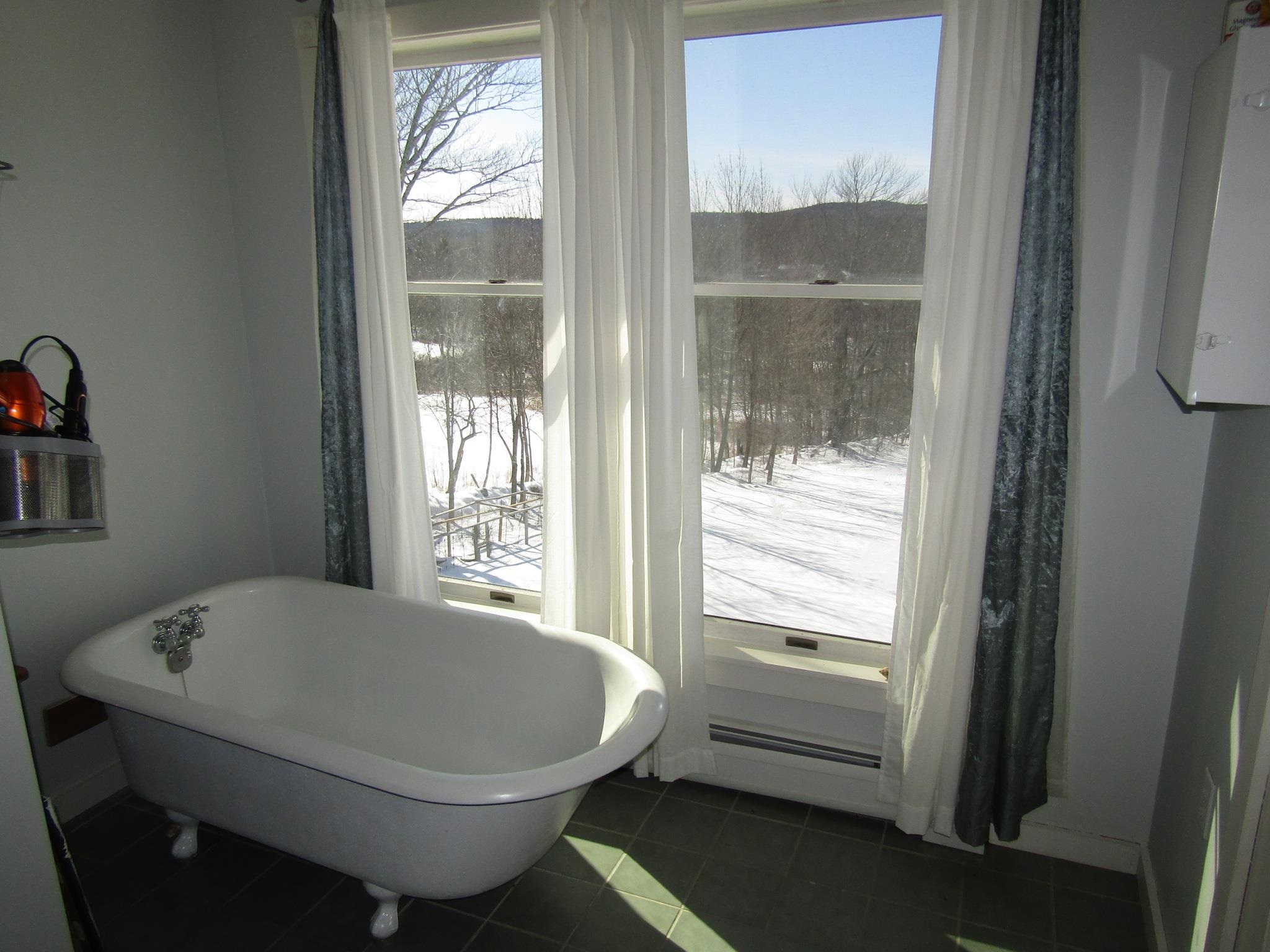 342 Chapin Road Essex Junction, VT 05452 - Photo 19 of 40 Gallery Image 19