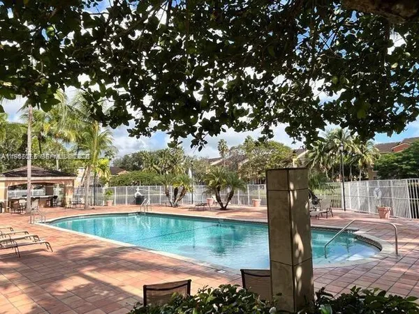 $2,000 | Palm Beach Farms, Coconut Creek, FL 33073