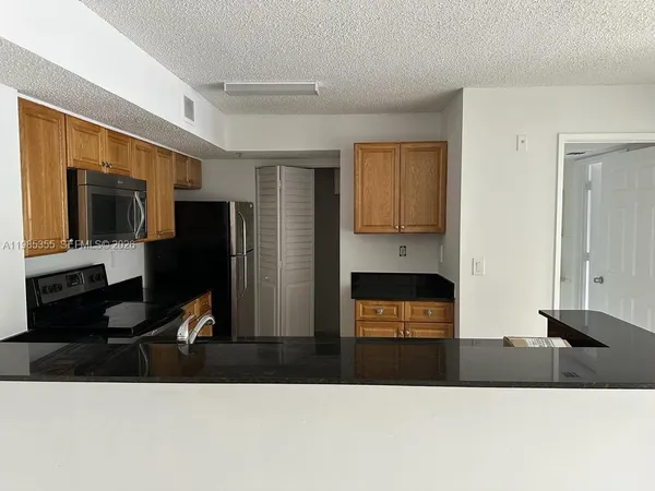 $2,000 | Palm Beach Farms, Coconut Creek, FL 33073