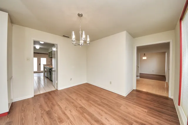 $2,500 | 3021 Teague Road, Houston, TX 77080