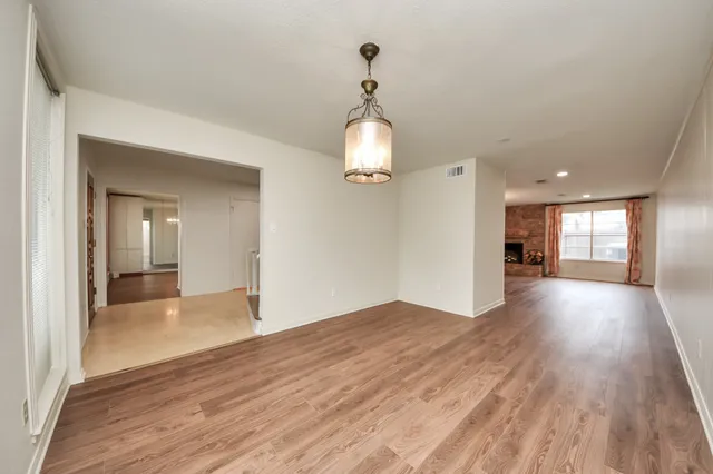 $2,500 | 3021 Teague Road, Houston, TX 77080