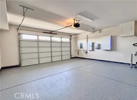 a view of a garage