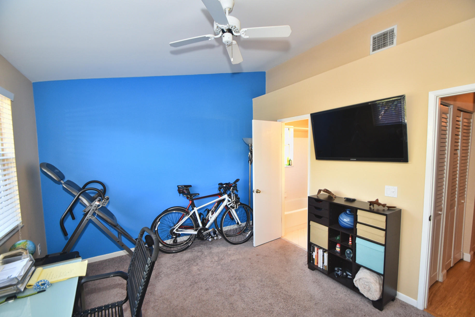 1012 Jeffery Street Boca Raton, FL 33487 - Photo 20 of 29 master 2