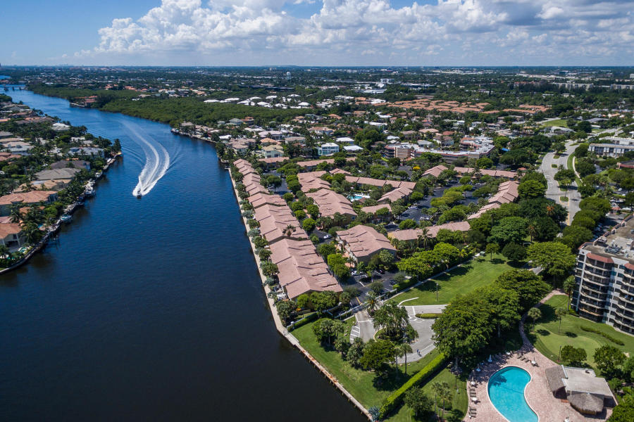 1012 Jeffery Street Boca Raton, FL 33487 - Photo 27 of 29 aerial
