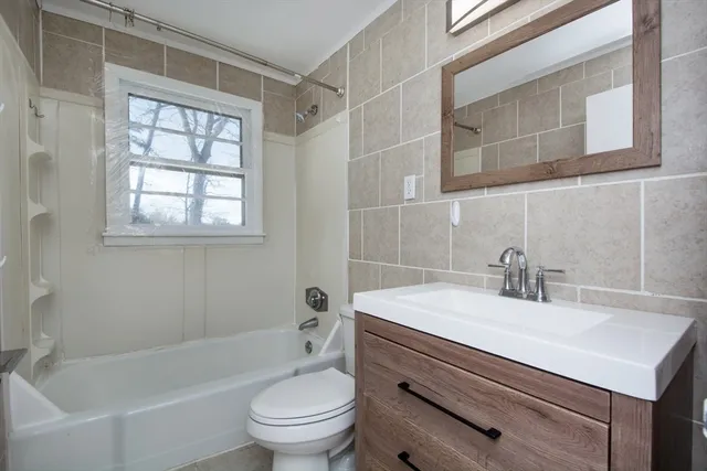 $1,600 | 22 Southwest Cutoff, Unit C, Northborough, MA 01532