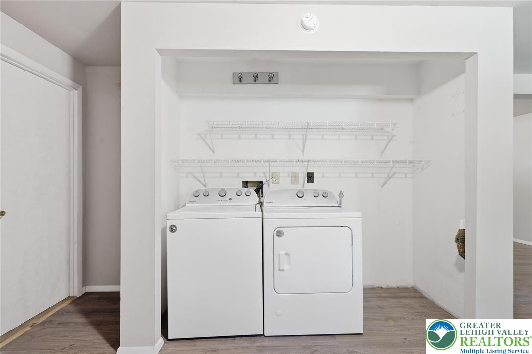 505 Chipmunk Road Bushkill, PA 18324 - Photo 28 of 46 a utility room with dryer and washer