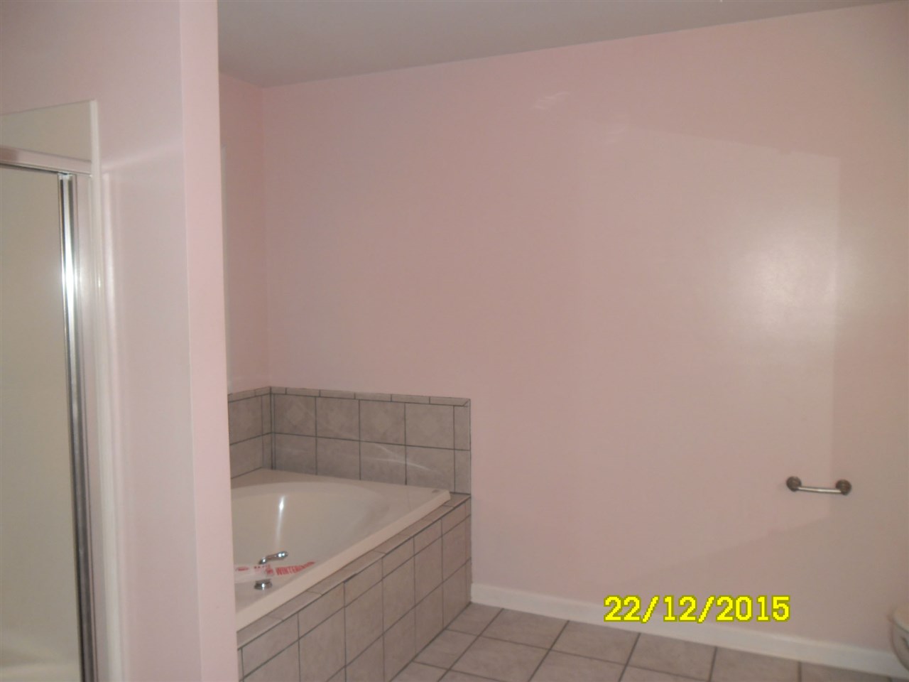 35 Begum Road Palmyra, VA 22963 - Photo 8 of 28 a bathroom with a bathtub