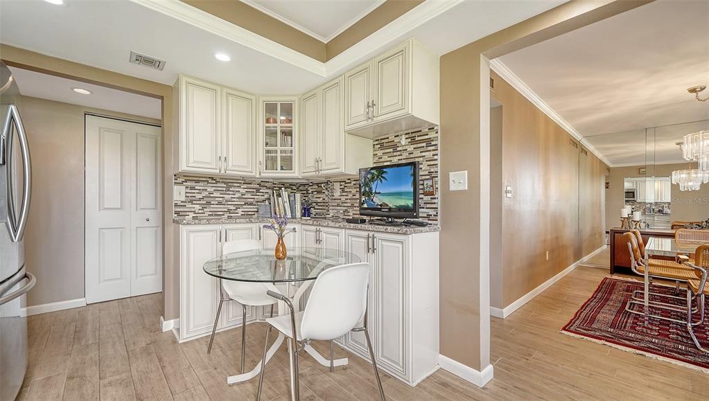 6267 Midnight Pass Road, Unit 306 Sarasota, FL 34242 - Photo 15 of 89