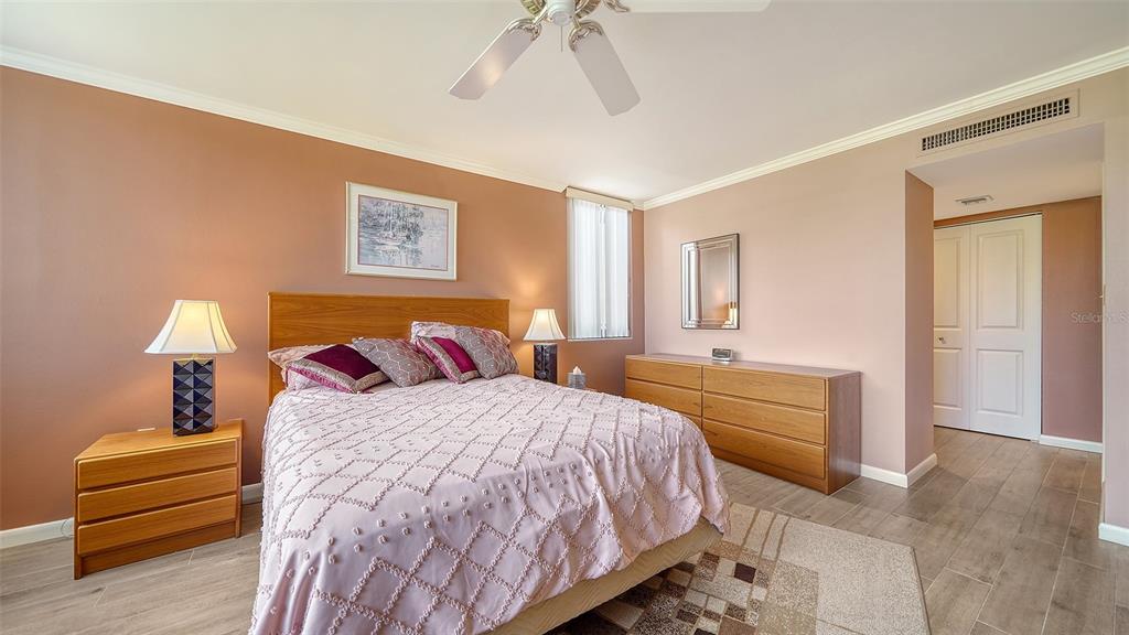 6267 Midnight Pass Road, Unit 306 Sarasota, FL 34242 - Photo 21 of 89