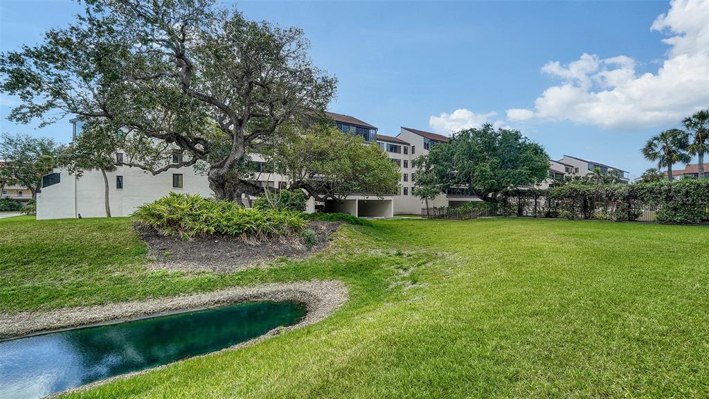 6267 Midnight Pass Road, Unit 306 Sarasota, FL 34242 - Photo 30 of 89