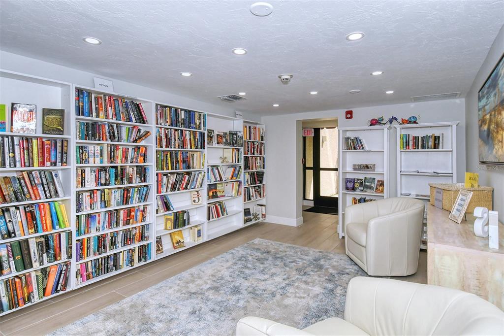 6267 Midnight Pass Road, Unit 306 Sarasota, FL 34242 - Photo 35 of 89