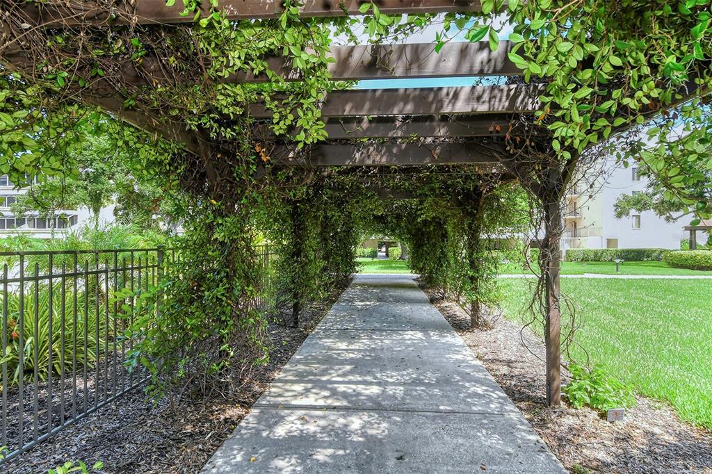 6267 Midnight Pass Road, Unit 306 Sarasota, FL 34242 - Photo 49 of 89