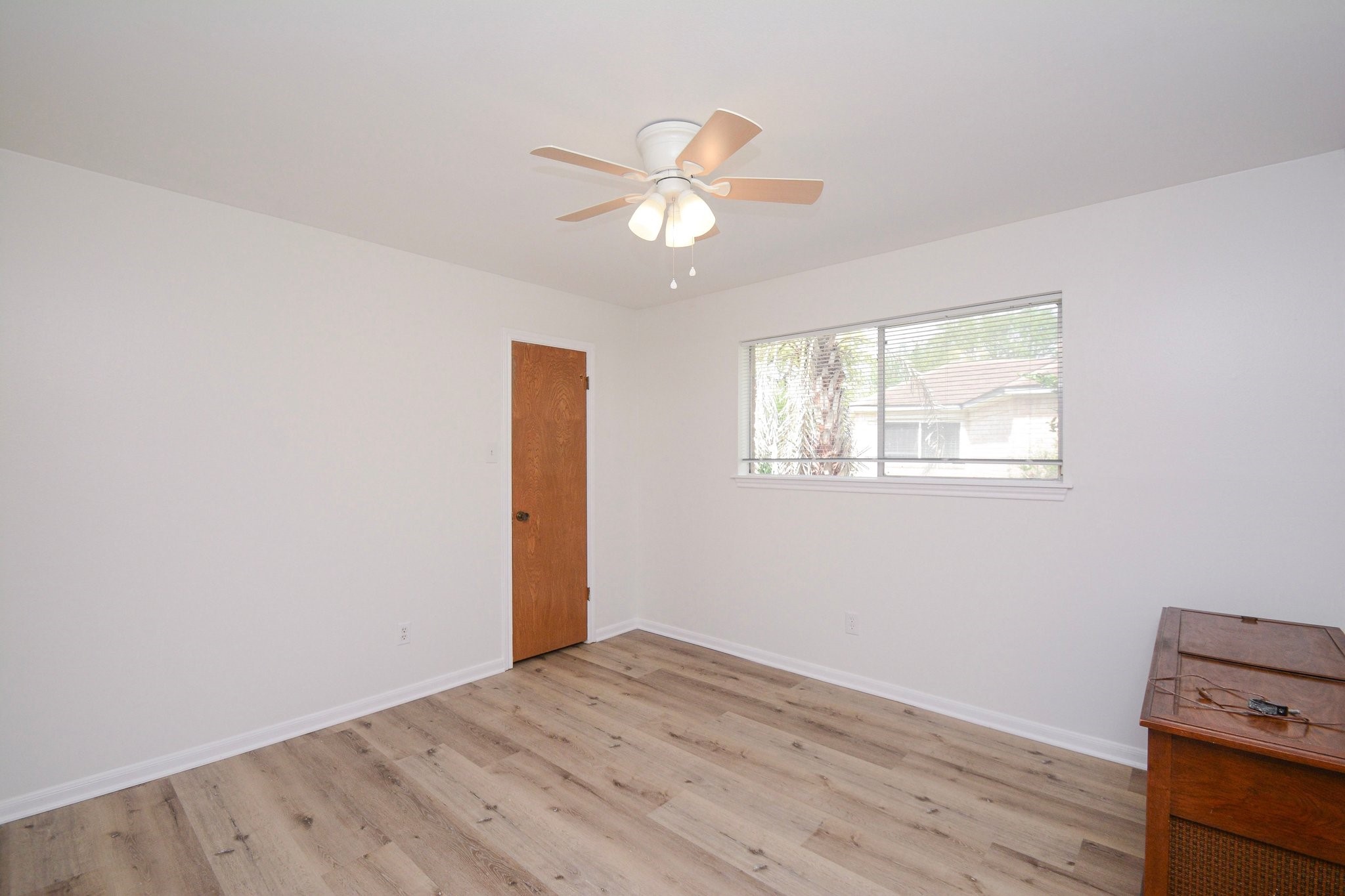 10811 Vickijohn Court Houston, TX 77071 - Photo 14 of 20 Bedroom #3