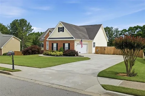 $507,900 | 3132 Planters Mill Drive, Dacula, GA 30019
