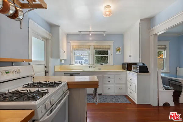 $1,649,000 | 1328 North Ogden Drive, Los Angeles, CA 90046