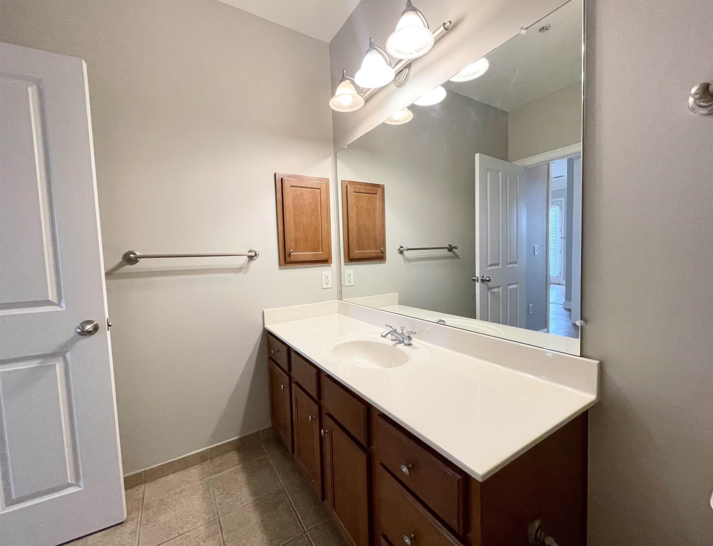 680 Harbor Bend Road, Unit 206 Memphis, TN 38103 - Photo 20 of 29 Gallery Image 20
