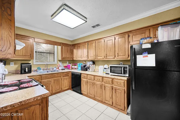 $269,900 | 25 Chatwood Cove, Jackson, TN 38305