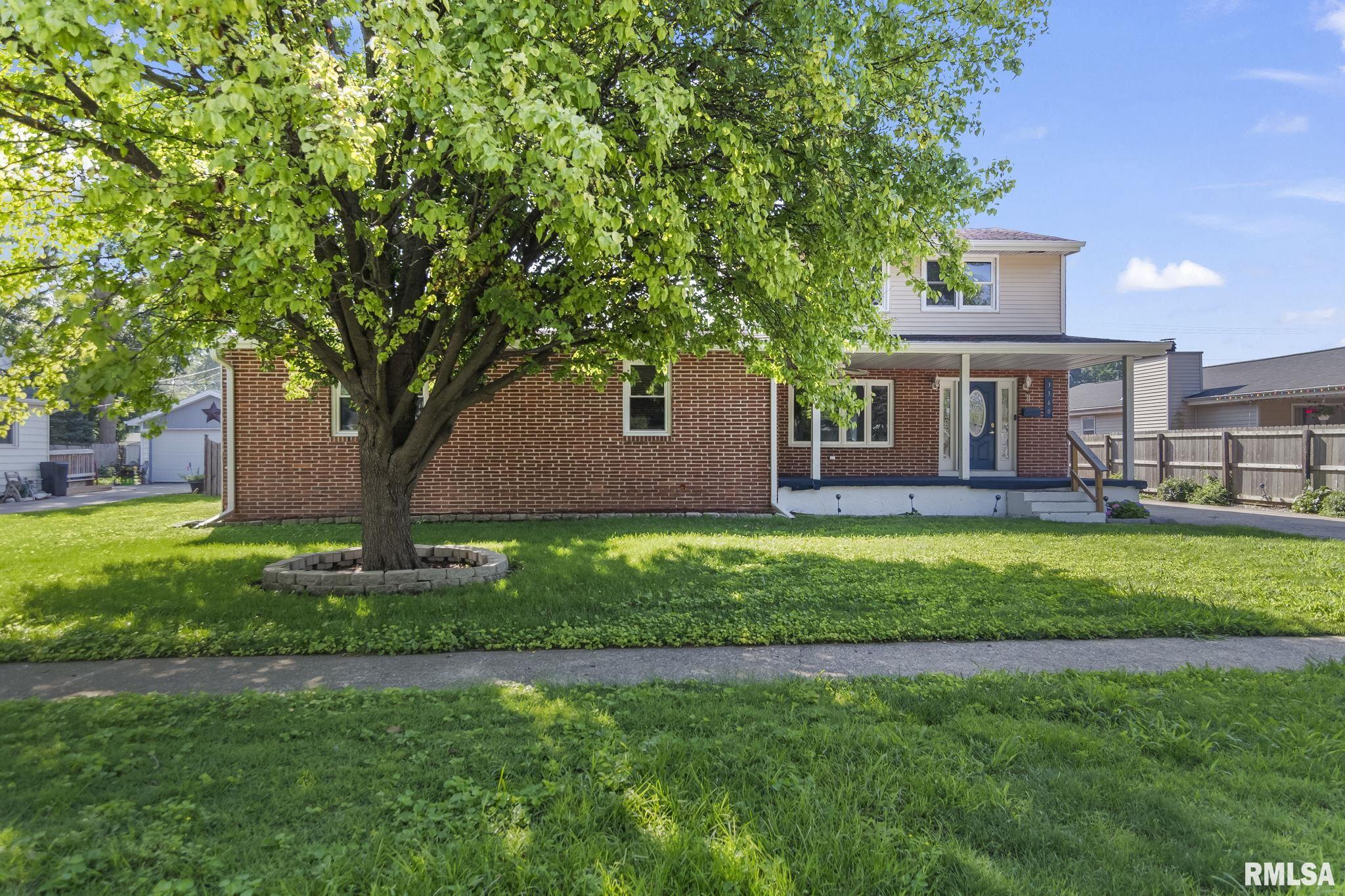 3360 Carman Avenue Springfield, IL 62703 - Photo 3 of 45