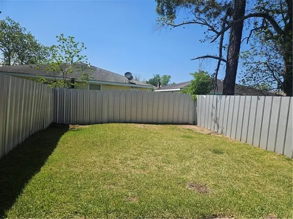 $1,950 | 7808 Sun Street, New Orleans, LA 70128