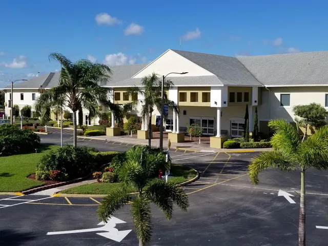 $1,350 | 22 Kent B, West Palm Beach, FL 33417