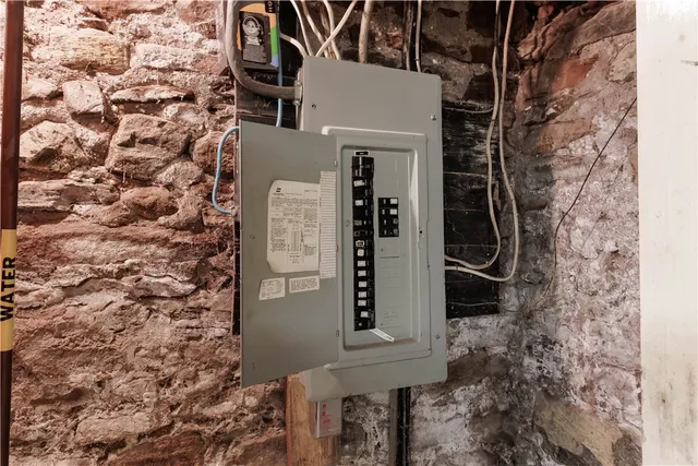 $749,900 | 248 West Avenue, Clarkson, NY 14420