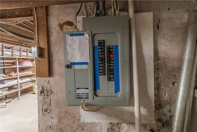 $749,900 | 248 West Avenue, Clarkson, NY 14420