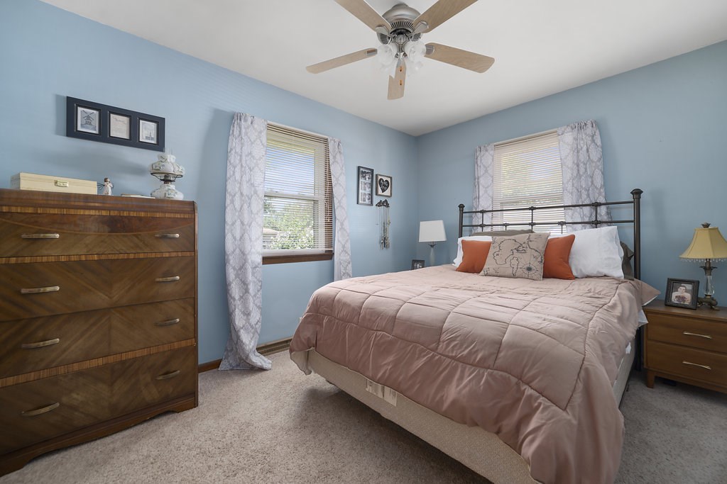 1223 North Winthrop Road Muncie, IN 47304 - Photo 7 of 16