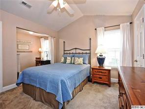 4435 Garris Road Charlotte, NC 28209 - Photo 8 of 16 Gallery Image 8