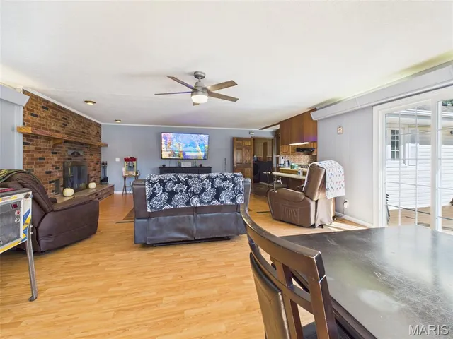 $369,900 | 836 Stella Street, Lebanon, MO 65536