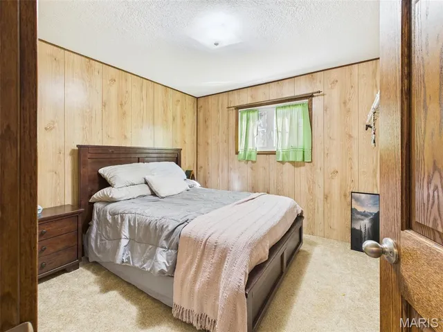 $369,900 | 836 Stella Street, Lebanon, MO 65536