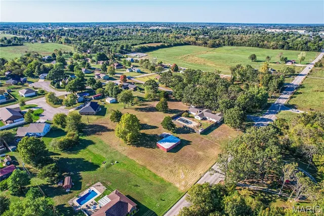 $369,900 | 836 Stella Street, Lebanon, MO 65536