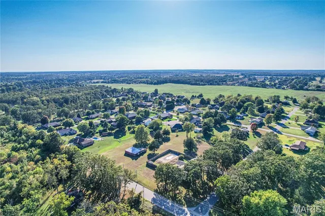 $369,900 | 836 Stella Street, Lebanon, MO 65536