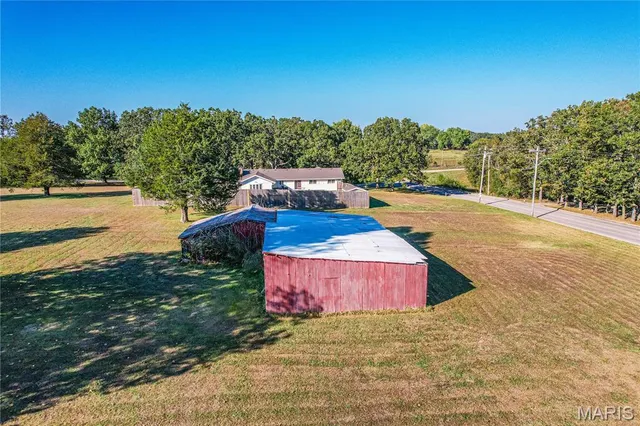 $369,900 | 836 Stella Street, Lebanon, MO 65536