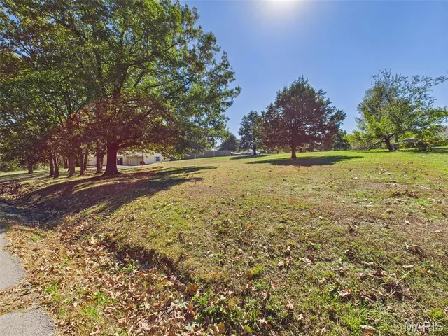 $369,900 | 836 Stella Street, Lebanon, MO 65536