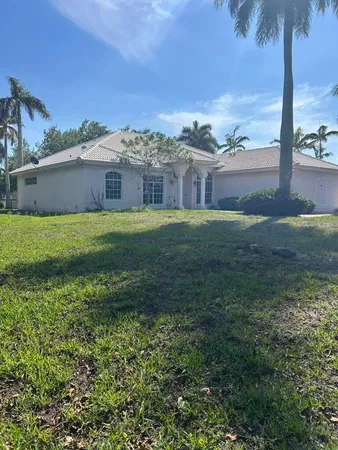 $5,950 | 16730 Griffin Road, Southwest Ranches, FL 33331