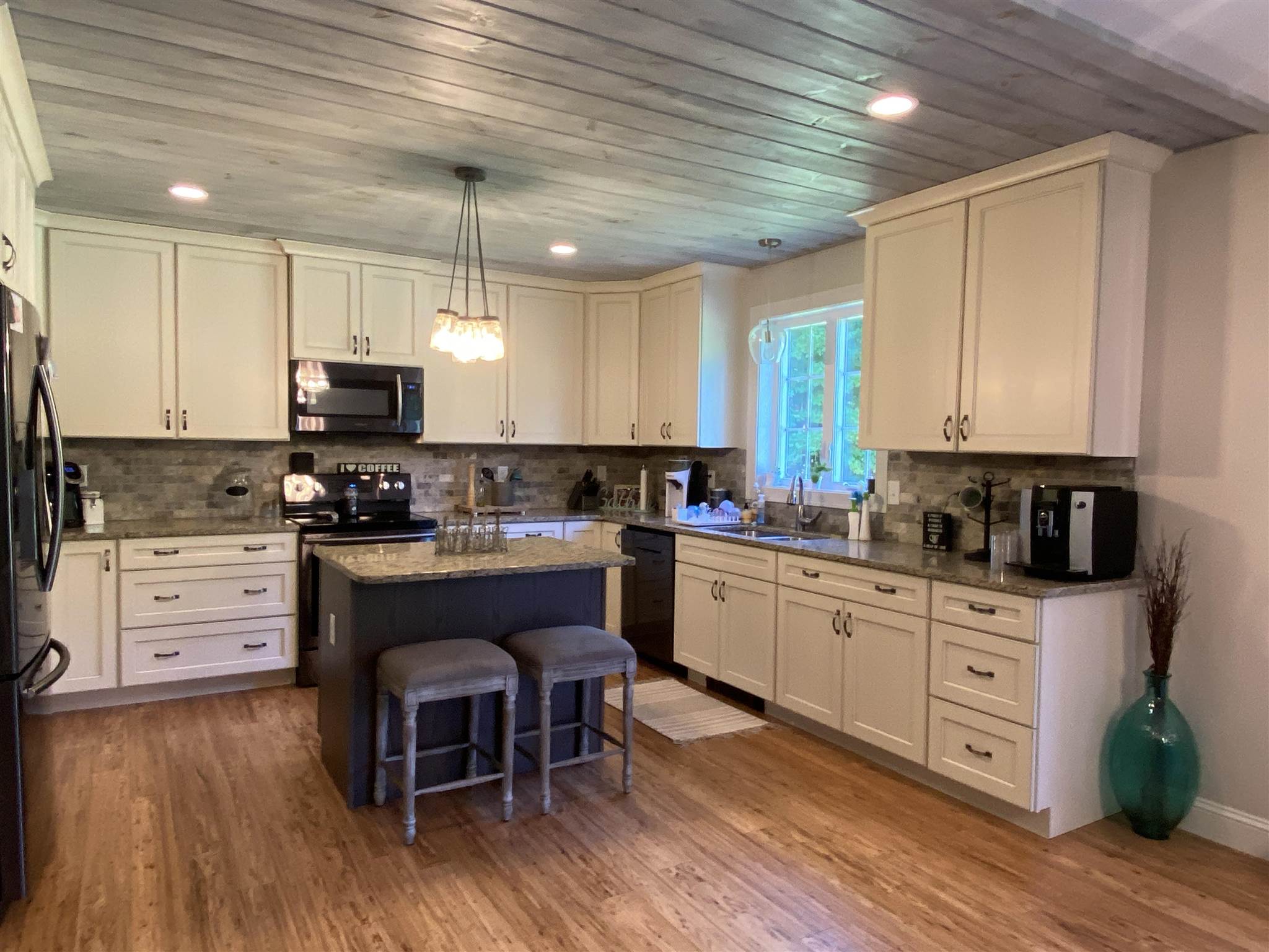281 Ashburnham Road New Ipswich, NH 03071 - Photo 2 of 21 Gallery Image 2