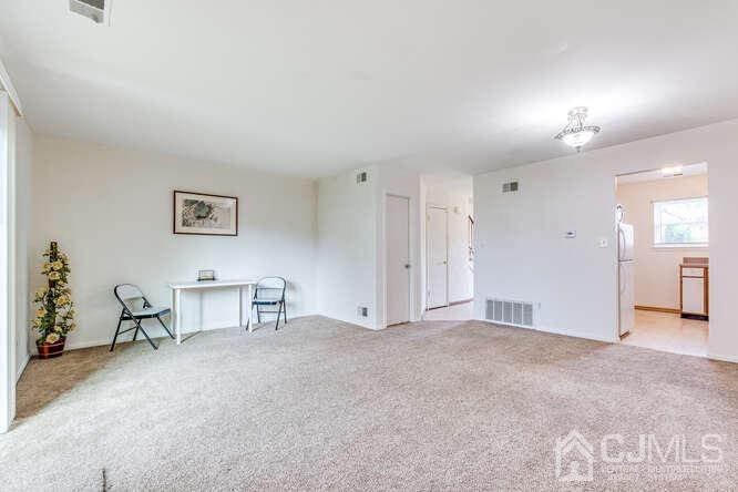 114 Redbud Road Piscataway, NJ 08854 - Photo 7 of 28 a view of empty room