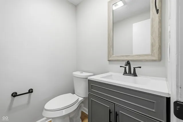 $279,900 | 3325 East 100 South, Anderson, IN 46017