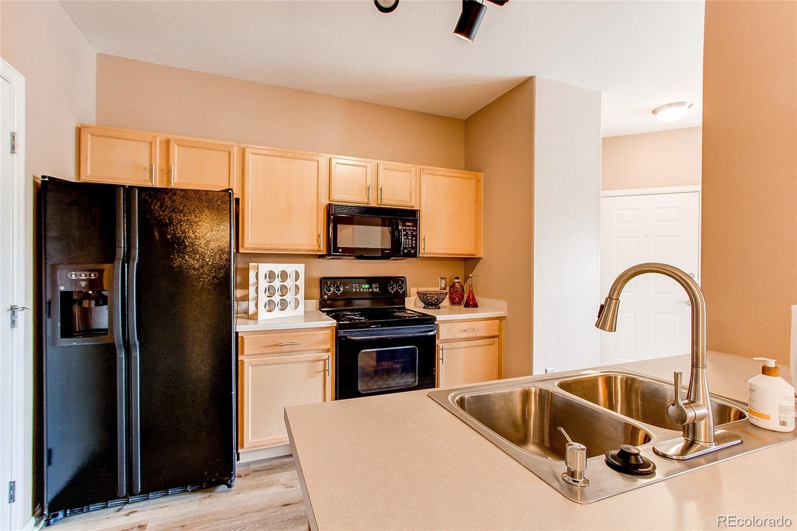 10787 Twenty Mile Road, Unit 206 Parker, CO 80134 - Photo 14 of 26