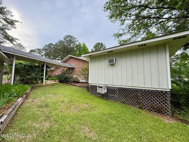 $449,000 | 106 Skiers Point, Canton, MS 39046