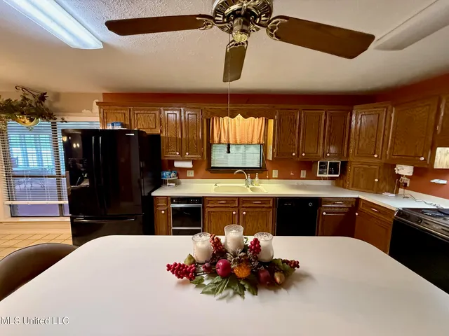 $449,000 | 106 Skiers Point, Canton, MS 39046