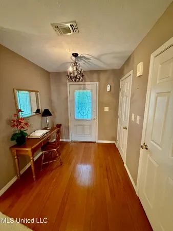 $399,000 | 106 Skiers Point, Canton, MS 39046