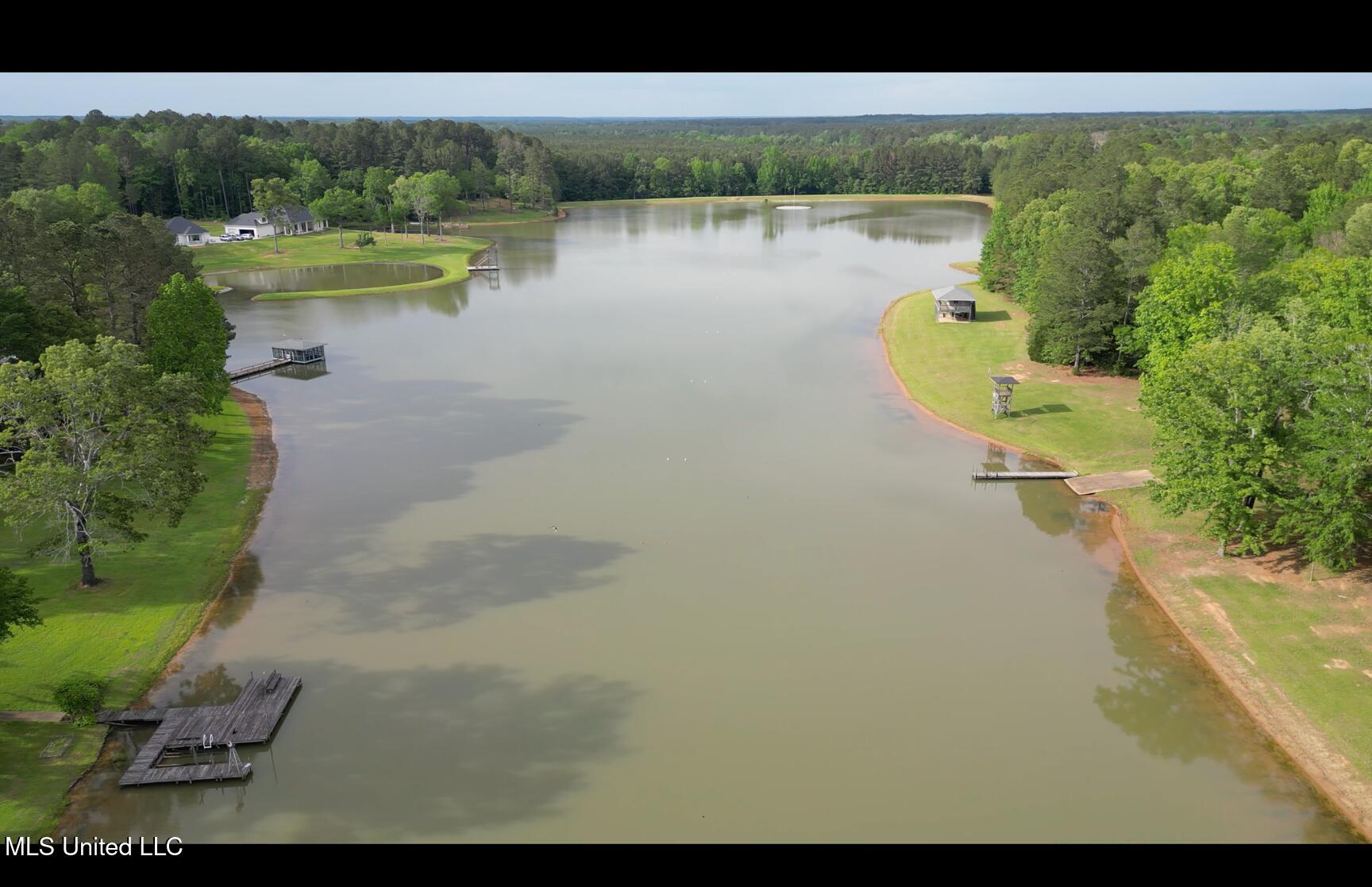 106 Skiers Point Canton, MS 39046 - Photo 4 of 71 Image 7